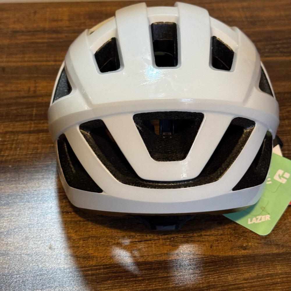 Lazer White KinetiCore Men's Helmet - Picture 2 of 5